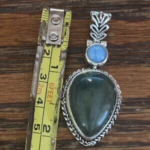 Stunning .925 Silver Moss Agate & Moonstone Pendant